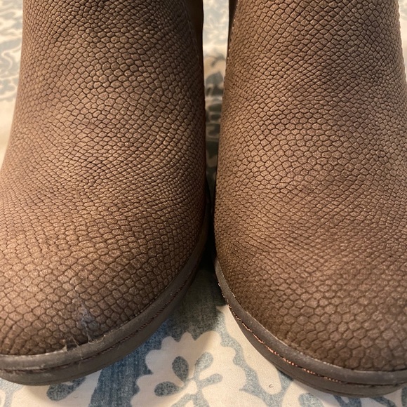 Baretraps Booties - Picture 2 of 11
